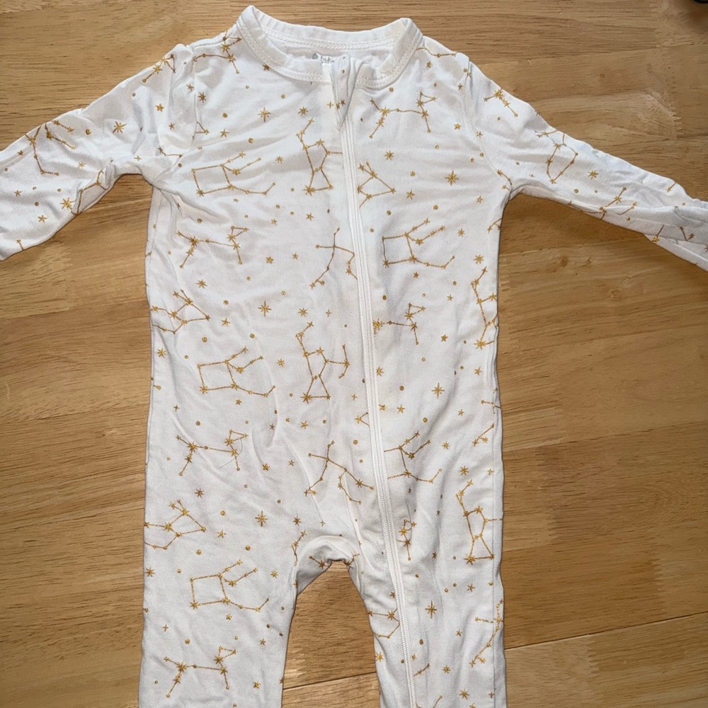 Kyte Baby - Cloud Constellation zip romper